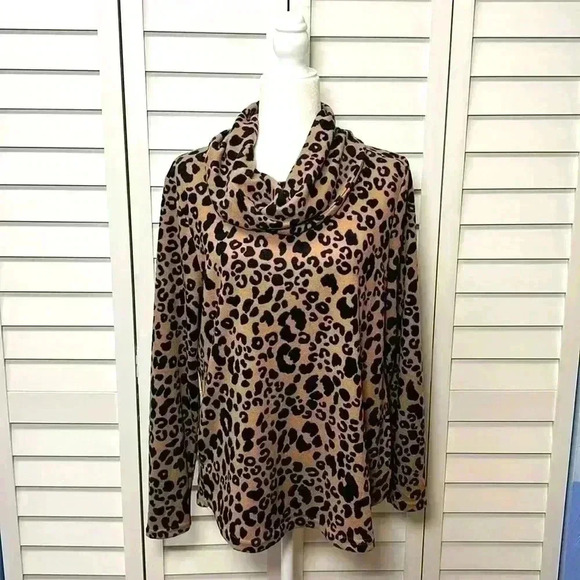 Emily Daniels Leopard Print Cowl Neck Sweater Size Large Tan & Black - Picture 1 of 8